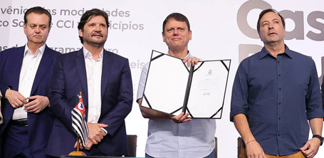 TIMBURI É CONTEMPLADA COM NOVAS MORADIAS