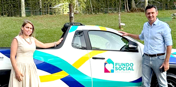 FUNDO SOCIAL DE TAGUAÍ RECEBE NOVO VEÍCULO DO GOVERNO