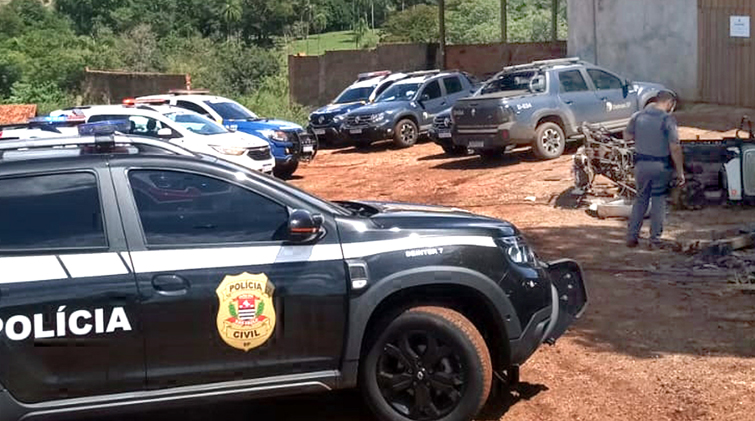 POLÍCIA REALIZA OPERAÇÃO CONTRA DESMANCHE ILEGAL EM TAQUARITUBA