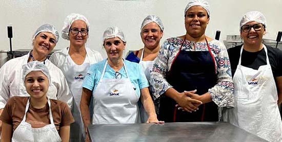 SENAC E SEBRAE ENCERRAM CURSOS PROFISSIONALIZANTES EM TAGUAÍ