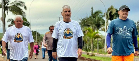 CAMINHADA DO TRABALHADOR REÚNE MAIS DE 200 PARTICIPANTES